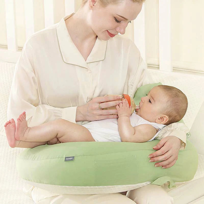 2-in-1 Breastfeeding Pillow